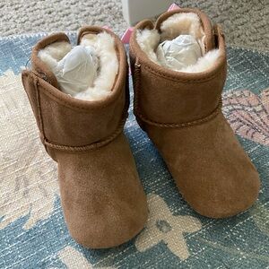 Toddler UGGs NWT